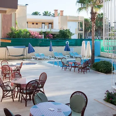 Hotel Lanova 2*