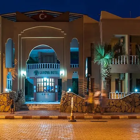 Lanova Hotel 2*